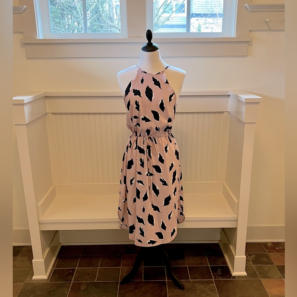 Loft Sleeveless, spaghetti strap, halter dress w/ drawstring waist. Lilac/black.